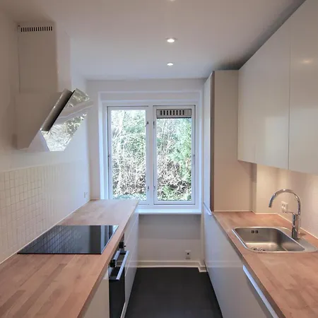 Great 2-bed Wbalcony In * Charlottenlund